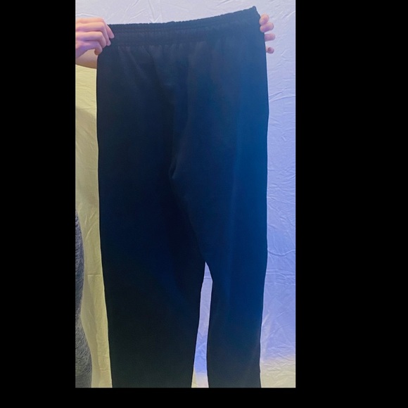 -Black Champion Sweatpants- - Picture 5 of 5